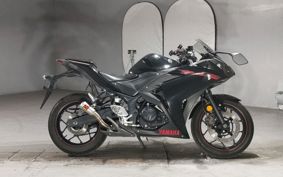 YAMAHA YZF-R25 RG10J
