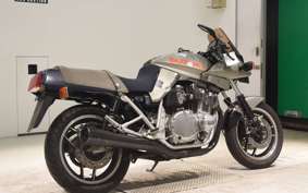 SUZUKI GSX750S KATANA 1984