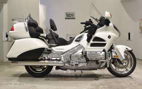 HONDA GL 1800 GOLD WING 2012 SC68