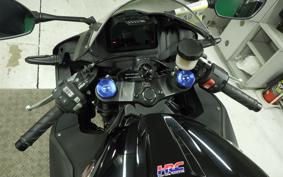 HONDA CBR600RR 2024 PC40