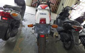 YAMAHA FZR250 2018 2KR
