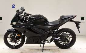 YAMAHA YZF R-3 2021 RH13J