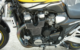 YAMAHA XJR1300 2004 RP03J