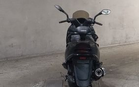 YAMAHA MAJESTY 125 SE27