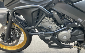 SUZUKI DL650 ( V-Strom 650 ) 2024 C733M