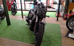 HARLEY  HARLEY RH975 NIGHT  STAR  2022 ZH1