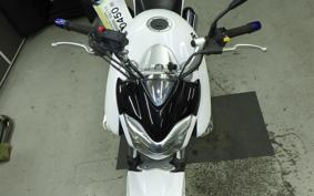 SUZUKI GSR250 2014
