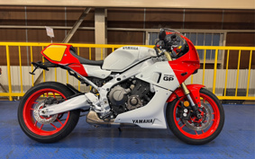 YAMAHA XSR900 GP 2024 RN96J