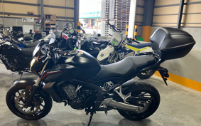 HONDA CB650F 2018 RC83