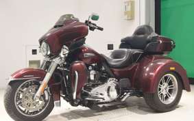 HARLEY FLHTCUTG TRIKE 2016