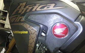 HONDA CRF1000L AFRICA TWIN DCT 2020 SD04