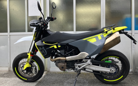 OTHER HUSQUARNA 701 SUPERMOTO 2023