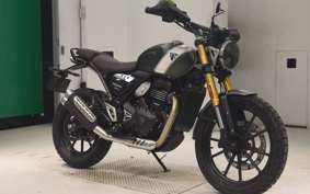 TRIUMPH SCRAMBLER 400X 2024