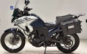 KAWASAKI VERSYS X250Aﾂｱﾗｰ 2009 LE250D