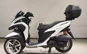 YAMAHA TRICITY 125 SE82J