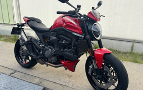 DUCATI MONSTAR 937 PLUS 2023 4M00