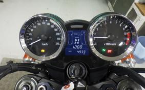 KAWASAKI Z900RS 2024 ZR900K