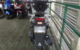 YAMAHA TRICITY 125 SE82J