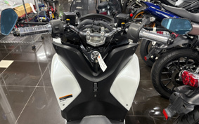 YAMAHA TRICITY 125 SE82J