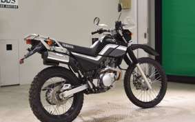 YAMAHA SEROW 225 Gen.3 DG08J
