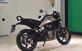HUSQVARNA SVARTPILEN 250