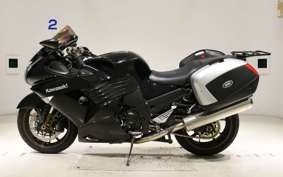 KAWASAKI ZZ1400 NINJA R A 2018 ZXT40B
