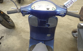 VESPA 125ET4