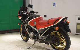 HONDA VF750F 1988 RC15