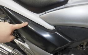 SUZUKI GSR250