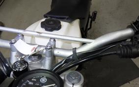 YAMAHA TW225 DG09J