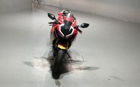 HONDA CBR1000RR 2019 SC77