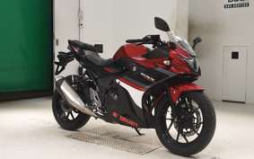 SUZUKI GSX250R 2012