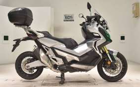 HONDA X-ADV 750 2017 RC95