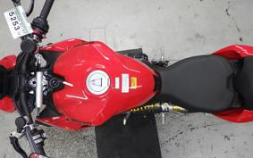 DUCATI STREETFIGHTER V2 2023