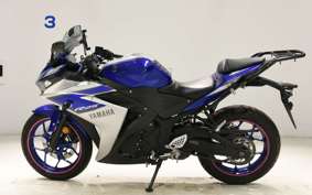 YAMAHA YZF-R25 2004 RG10J