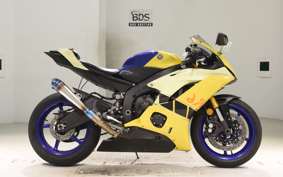 YAMAHA YZF-R6 2018