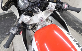 YAMAHA TZR250 1KT