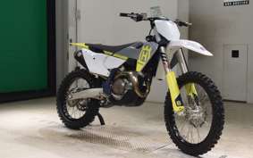 HUSQVARNA FC450