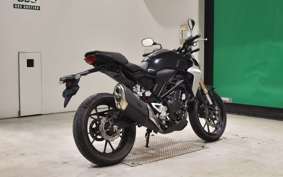 HONDA CB250RA 2015 MC52