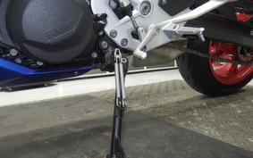 BMW F900R 2025