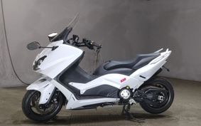 YAMAHA T-MAX 530 SJ09