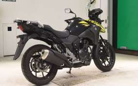 SUZUKI Vｽﾄﾛｰﾑ250A