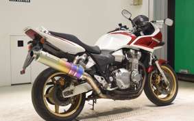 HONDA CB1300SB SUPER BOLDOR A 2005 SC54