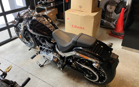 HARLEY FXBR 2025 YE9