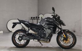 KTM 890 DUKE 2022 TU940
