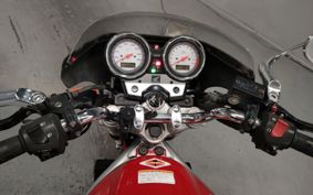 HONDA VTR 250 MC33