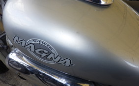 HONDA MAGNA 250 2024 MC29