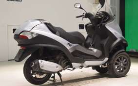 PIAGGIO MP3 250 RL 2008