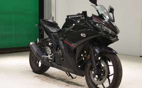 YAMAHA YZF-R25 2017 RG43J