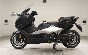 YAMAHA T-MAX 560 2026 SJ21J